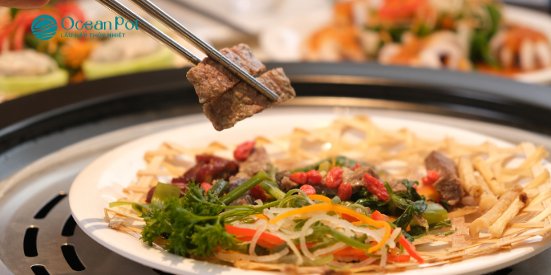 Cả Nhà Cùng Đi Ăn – Món Ăn Gia Đình Ngon Chuẩn Vị Tại Ocean Pot - Buffet Lẩu Hấp Thuỷ Nhiệt