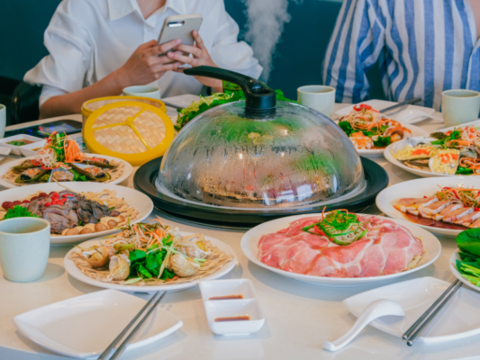 Nhà Hàng Buffet Hấp Thuỷ Nhiệt Đà Nẵng Ocean Pot – Điểm Đến Lý Tưởng Cho Tín Đồ Ẩm Thực Lành Mạnh 3 Đa dạng các món ngon tinh tế được hấp thuỷ nhiệt nên giữ trọn vị dinh dưỡng
