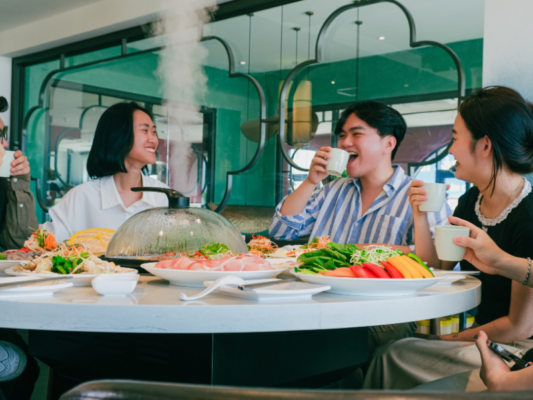 Buffet đồ hấp Đà Nẵng – Nâng tầm ẩm thực với công nghệ hấp thủy nhiệt hiện đại 8 Quy trình hấp thuỷ nhiệt tại bàn để bạn thưởng thức đồ tươi, ngon nhất