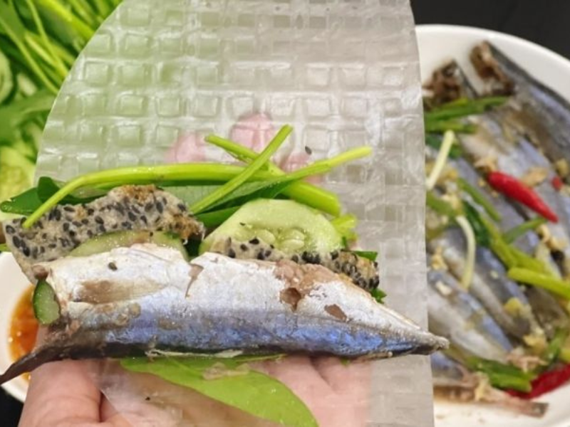 Công thức cá hấp cuốn bánh tráng chuẩn vị – Món ngon thanh đạm ăn là ghiền 6 Cách cuốn cá hấp với bánh tráng và rau sống