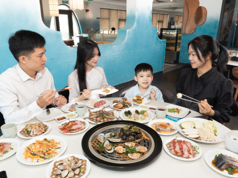 Công thức cá hấp cuốn bánh tráng chuẩn vị – Món ngon thanh đạm ăn là ghiền 9 Thưởng thức bữa tiệc cá hấp thuỷ nhiệt thanh đạm cùng gia đình