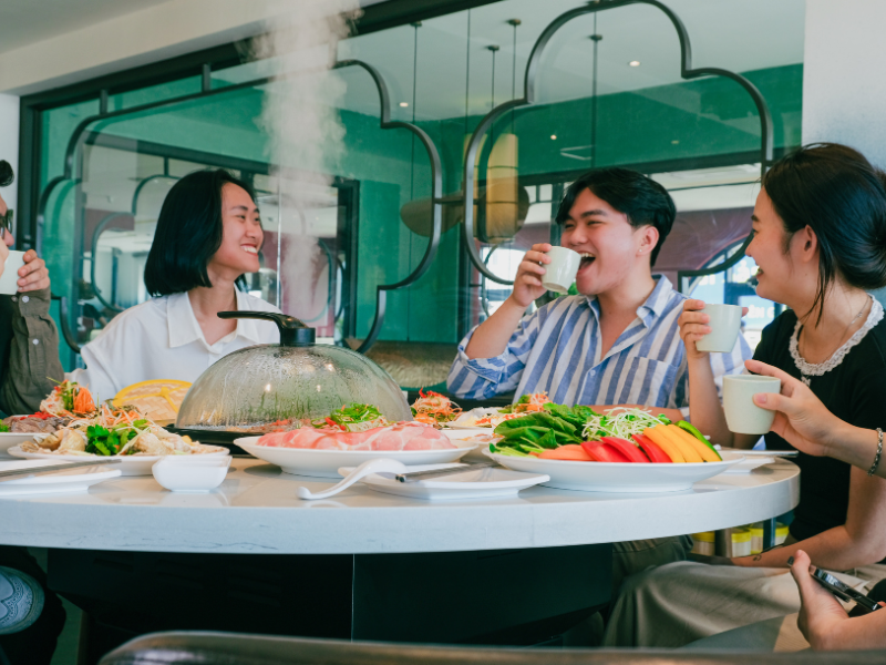 Vì Sao Lẩu Hấp Thủy Nhiệt Đang Dần Thay Thế Những Món Lẩu Nhiều Dầu Mỡ? 6 Trải nghiệm ăn hải sản hấp thủy nhiệt mang lại sự thỏa mãn tối đa cho mọi giác quan của người thưởng thức